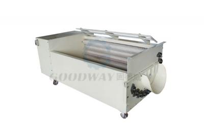 Machine à éplucher le manioc